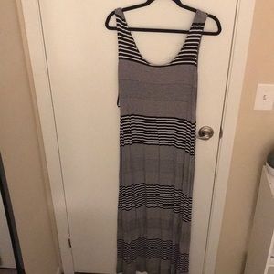 Black and white maxi dress